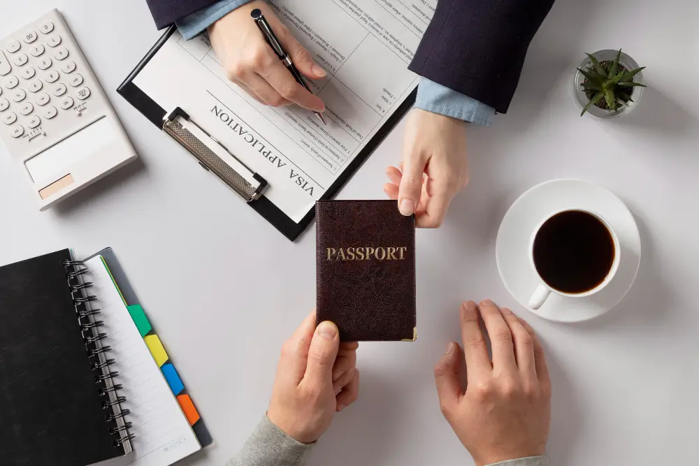 Singapore Employment Pass Guide (2026): Eligibility, Application, and Processing Time 2 how to get employment pass in singapore